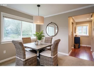 Photo #2: 23535355 Listing