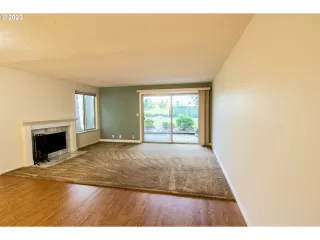 Photo #6: 23535646 Listing 