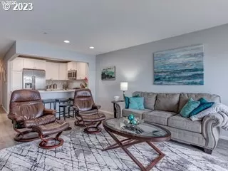 Photo #5: 23535993 Listing