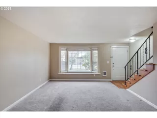 Photo #1: 23539563 Listing