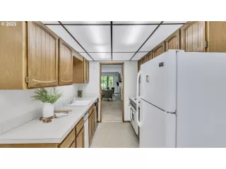 Photo #4: 23540526 Listing 