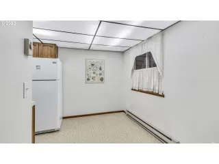 Photo #6: 23540526 Listing 