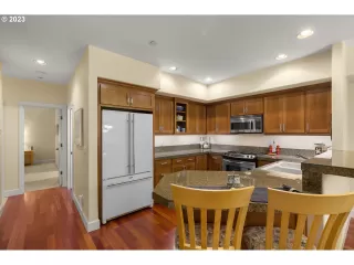 Photo #4: 23541062 Listing 