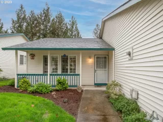 Photo #2: 23541299 Listing