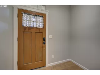 Photo #5: 23542254 Listing 