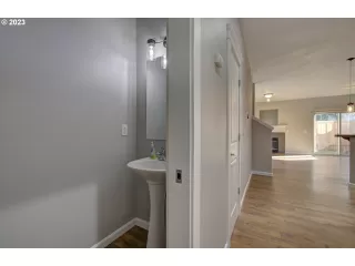 Photo #6: 23542254 Listing 