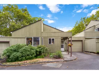 Photo #2: 23543384 Listing 