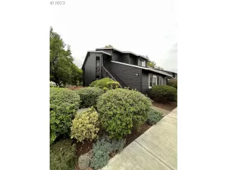 Photo #1: 23544657 Listing