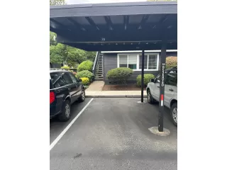 Photo #2: 23544657 Listing