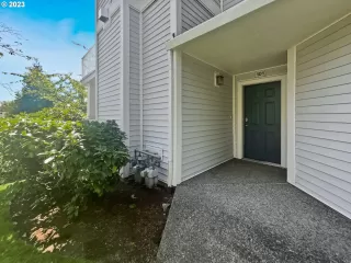 Photo #1: 23545253 Listing