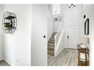 Photo #6: 23545869 Listing 
