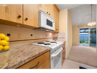 Photo #3: 23546029 Listing 