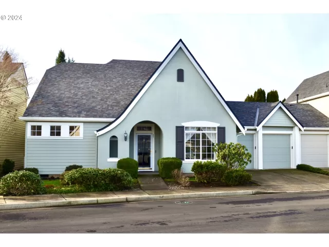 MLS: 23546601 Condo For Sale