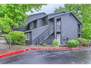 Photo #1: 23552198 Listing