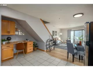 Photo #1: 23552421 Listing