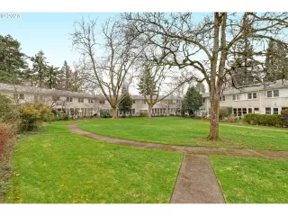 Photo #3: 23552804 Listing