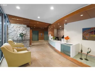 Photo #2: 23553249 Listing