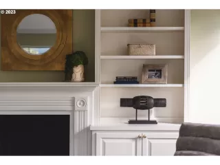 Photo #6: 23553249 Listing