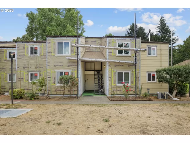 MLS: 23553511 Condo For Sale