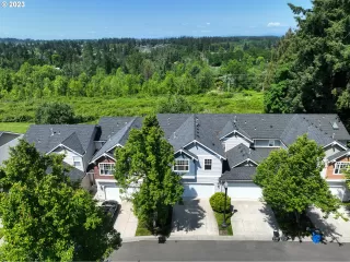 Photo #2: 23554815 Listing