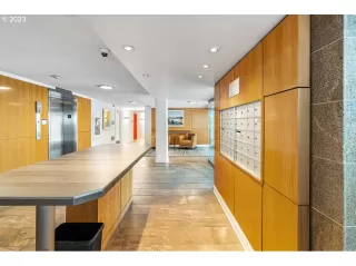 Photo #4: 23556215 Listing 