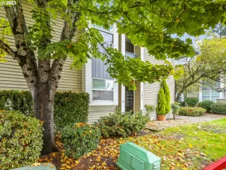 Photo #1: 23556455 Listing