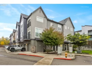 Photo #3: 23559671 Listing 