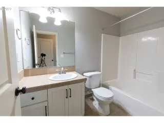 Photo #1: 23561187 Listing