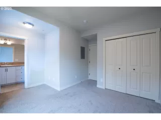 Photo #3: 23561187 Listing