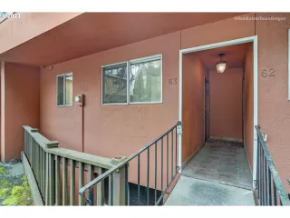 Photo #2: 23561443 Listing