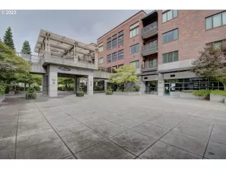 Photo #3: 23562567 Listing 