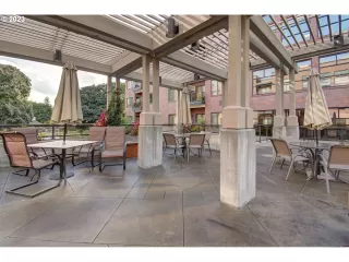 Photo #4: 23562567 Listing 