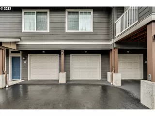 Photo #2: 23563481 Listing 