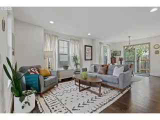 Photo #3: 23564987 Listing 