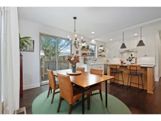 Photo #6: 23564987 Listing 