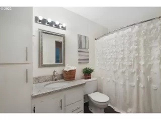 Photo #1: 23566627 Listing