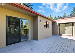 Photo #2: 235669657 Listing 