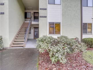 Photo #1: 23569218 Listing 