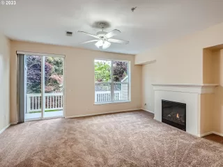 Photo #2: 23570700 Listing 