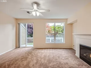 Photo #4: 23570700 Listing 