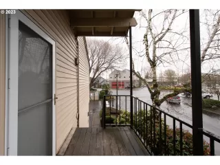 Photo #2: 23571806 Listing 