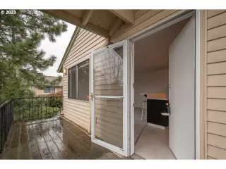 Photo #3: 23571806 Listing 