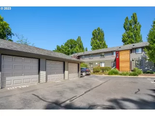 Photo #6: 23572657 Listing 