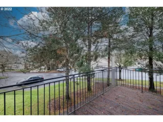 Photo #6: 23573894 Listing 