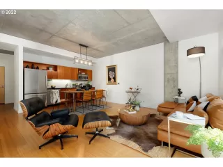 Photo #3: 23574461 Listing 