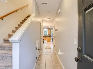 Photo #3: 23575072 Listing 