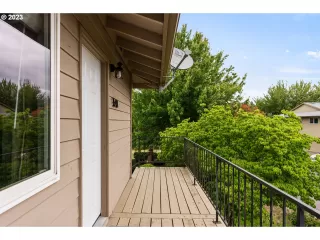 Photo #6: 23575660 Listing