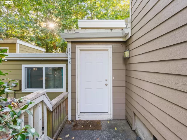 MLS: 23577162 Condo For Sale