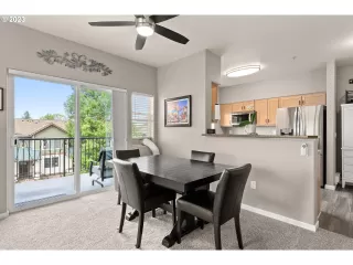 Photo #3: 23577467 Listing 