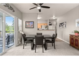 Photo #4: 23577467 Listing 